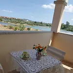 La Casa Dei Fenicotteri Couette-café *